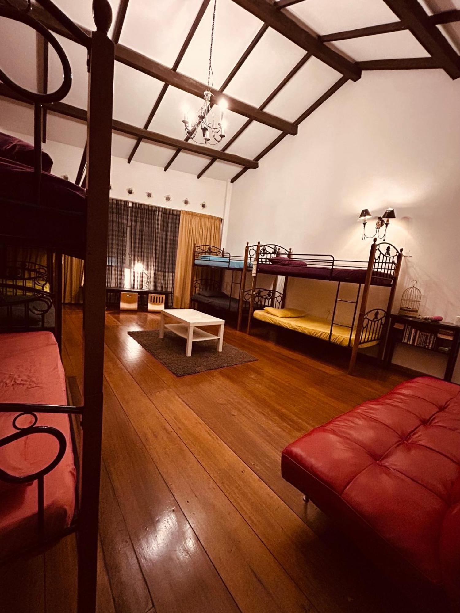 New Great Shanghai Female Hostel Джорджтаун Екстер'єр фото
